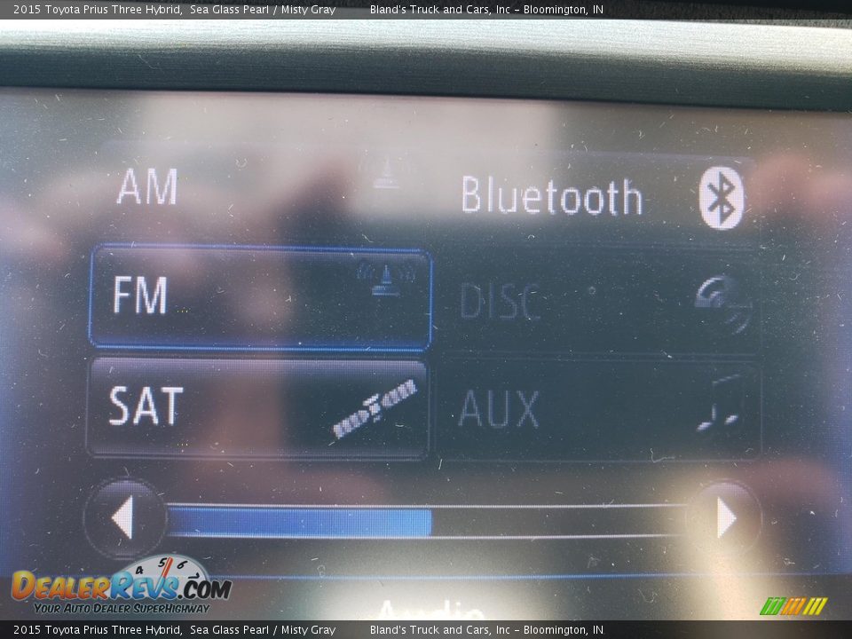 2015 Toyota Prius Three Hybrid Sea Glass Pearl / Misty Gray Photo #19