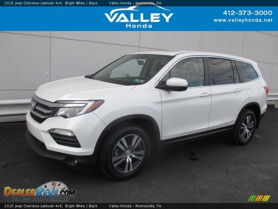 2016 Jeep Cherokee Latitude 4x4 Bright White / Black Photo #1