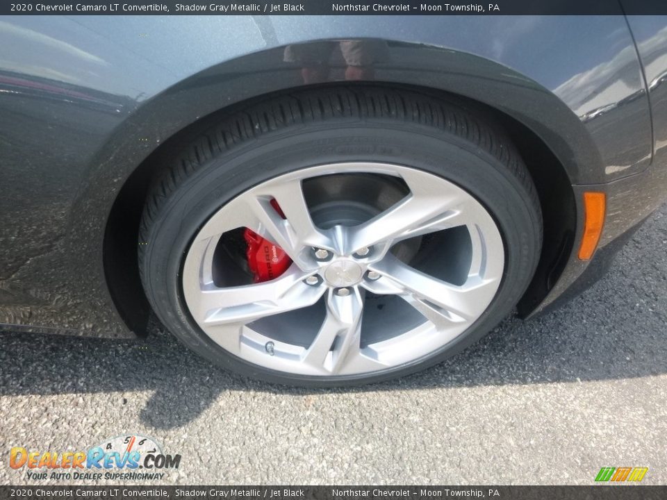 2020 Chevrolet Camaro LT Convertible Wheel Photo #8