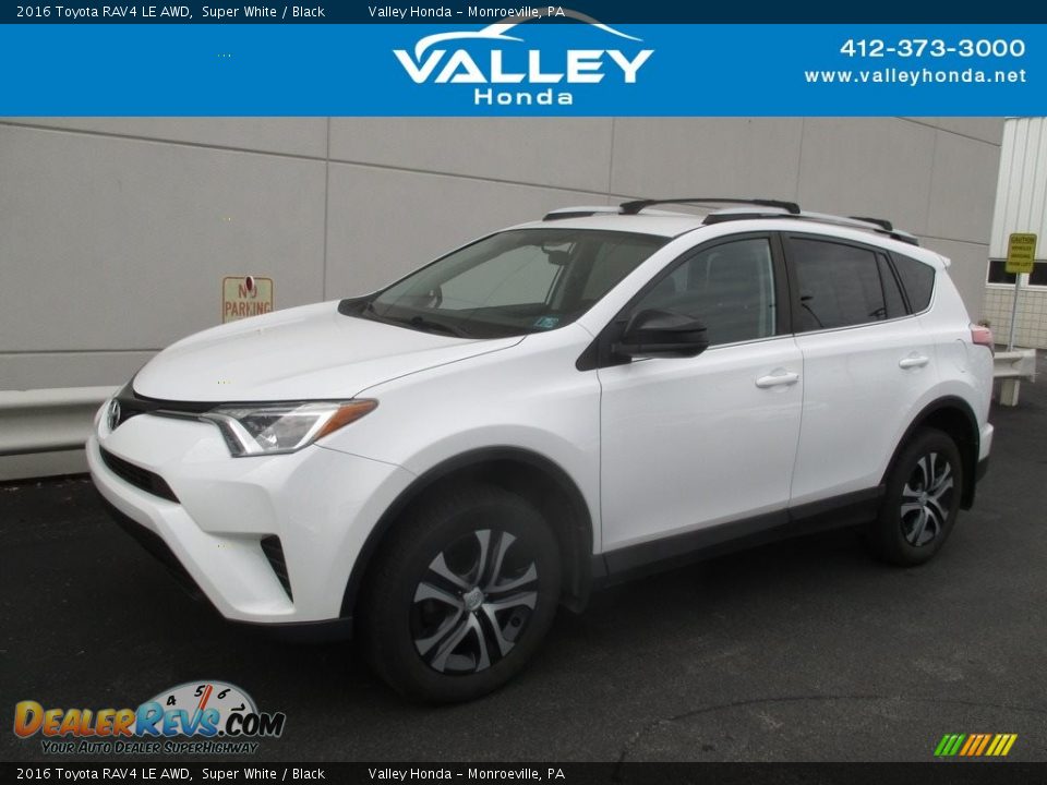 2016 Toyota RAV4 LE AWD Super White / Black Photo #1