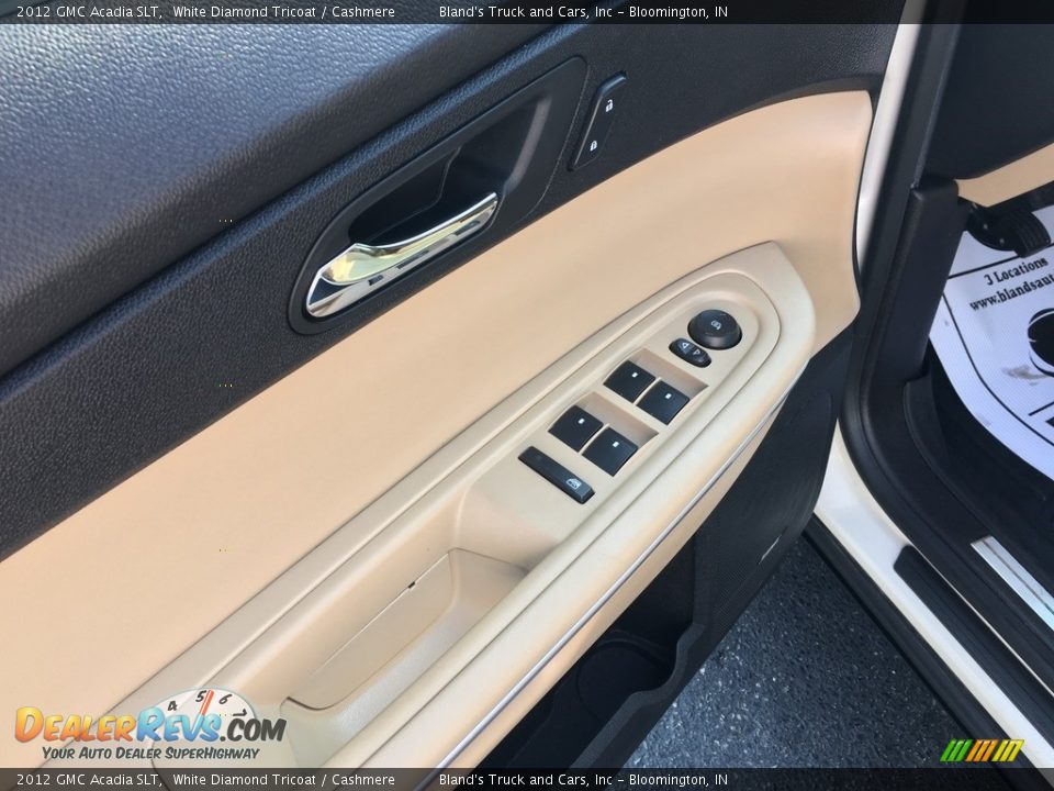 2012 GMC Acadia SLT White Diamond Tricoat / Cashmere Photo #12