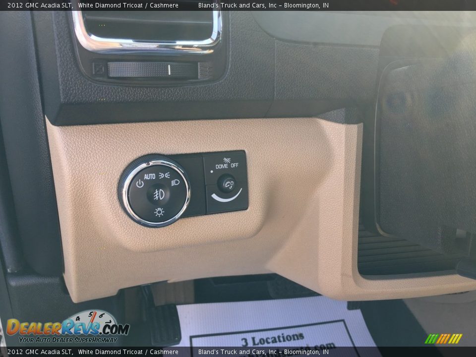 2012 GMC Acadia SLT White Diamond Tricoat / Cashmere Photo #20