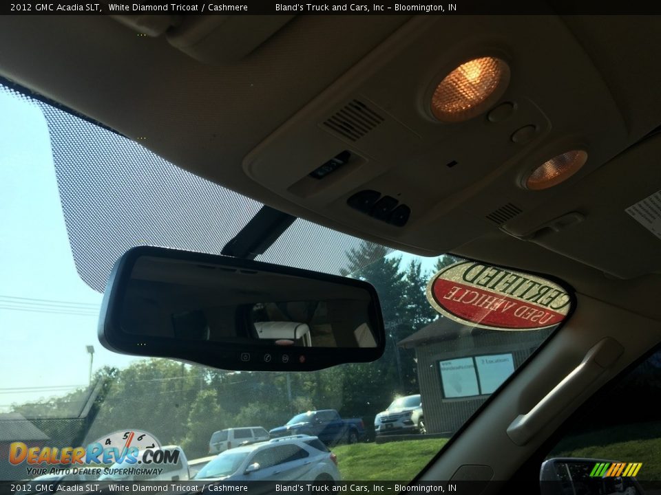 2012 GMC Acadia SLT White Diamond Tricoat / Cashmere Photo #27