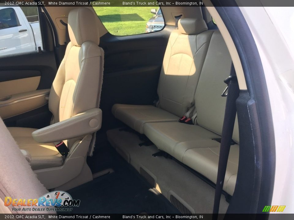 2012 GMC Acadia SLT White Diamond Tricoat / Cashmere Photo #33