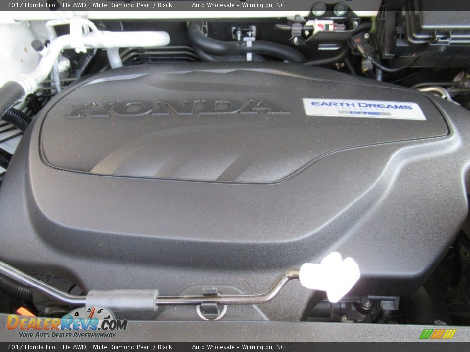 2017 Honda Pilot Elite AWD White Diamond Pearl / Black Photo #6