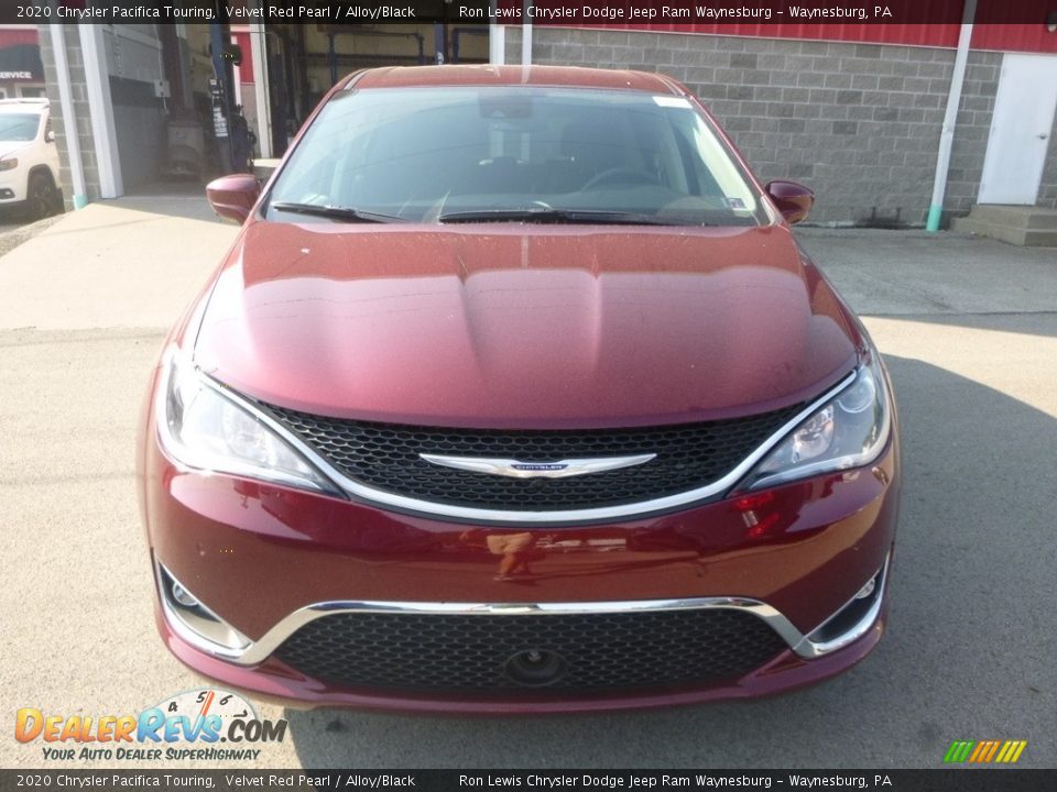 2020 Chrysler Pacifica Touring Velvet Red Pearl / Alloy/Black Photo #2