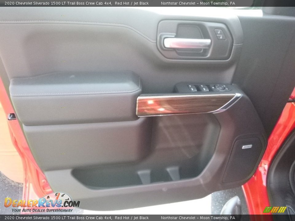 2020 Chevrolet Silverado 1500 LT Trail Boss Crew Cab 4x4 Red Hot / Jet Black Photo #13