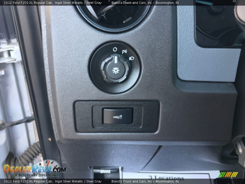 2012 Ford F150 XL Regular Cab Ingot Silver Metallic / Steel Gray Photo #18