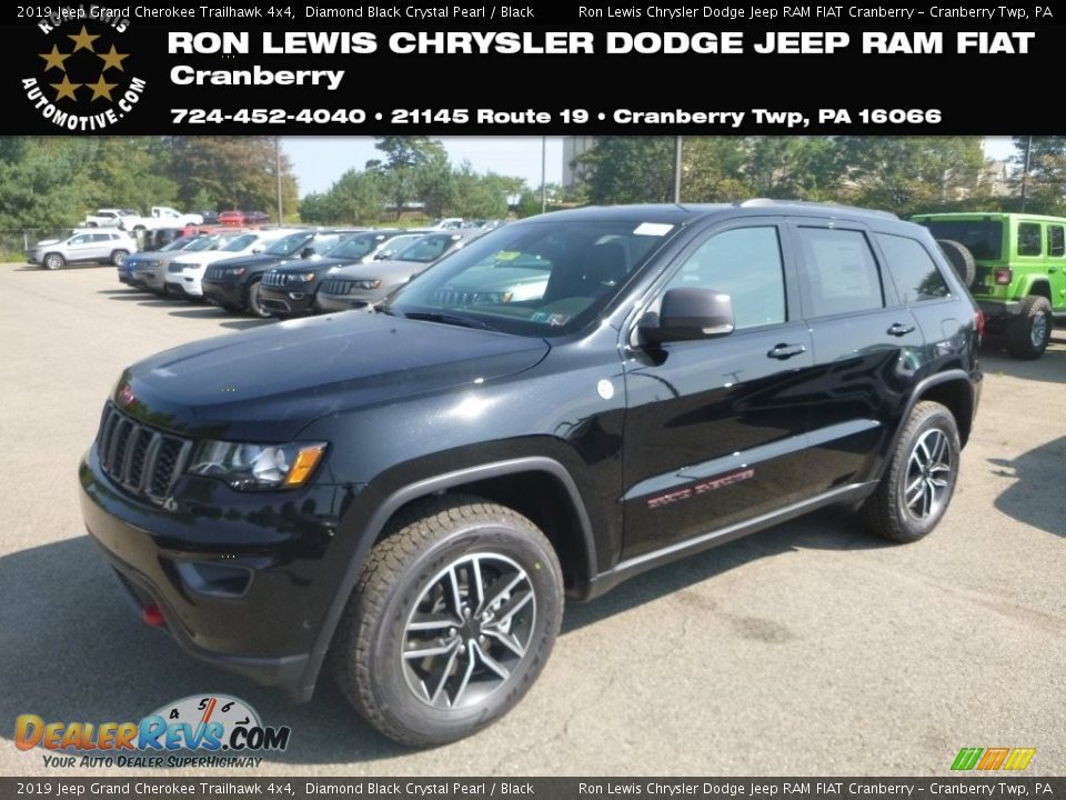 2019 Jeep Grand Cherokee Trailhawk 4x4 Diamond Black Crystal Pearl / Black Photo #1