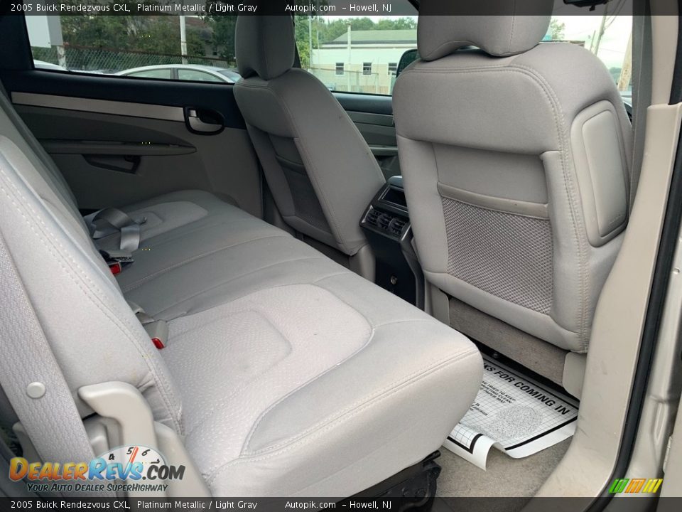 2005 Buick Rendezvous CXL Platinum Metallic / Light Gray Photo #12