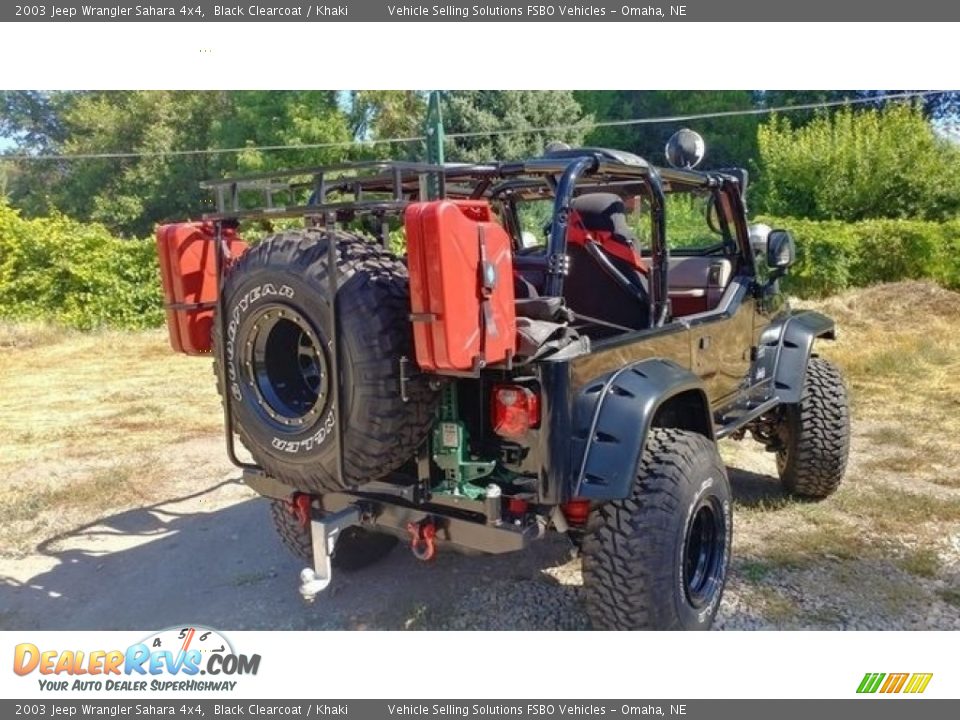 2003 Jeep Wrangler Sahara 4x4 Black Clearcoat / Khaki Photo #6