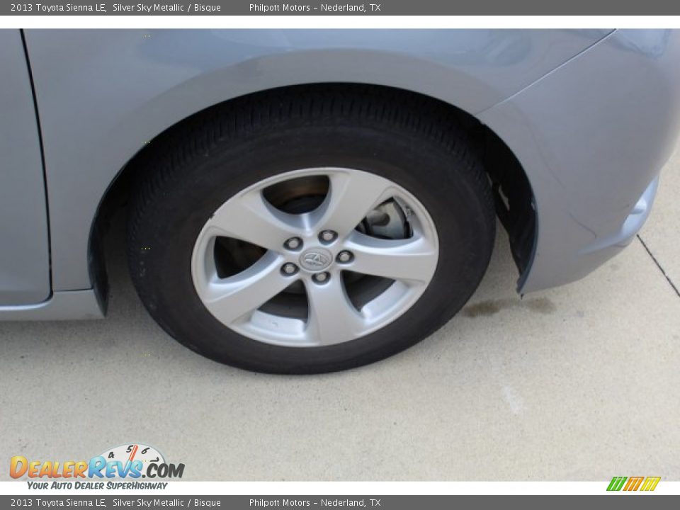 2013 Toyota Sienna LE Silver Sky Metallic / Bisque Photo #8