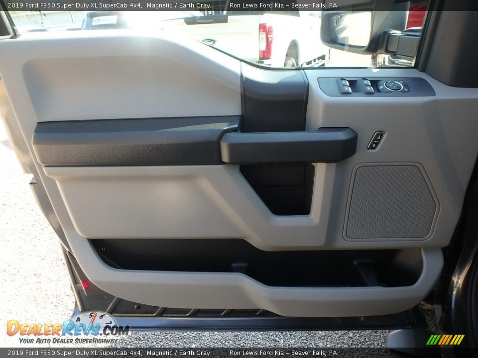 2019 Ford F350 Super Duty XL SuperCab 4x4 Magnetic / Earth Gray Photo #15