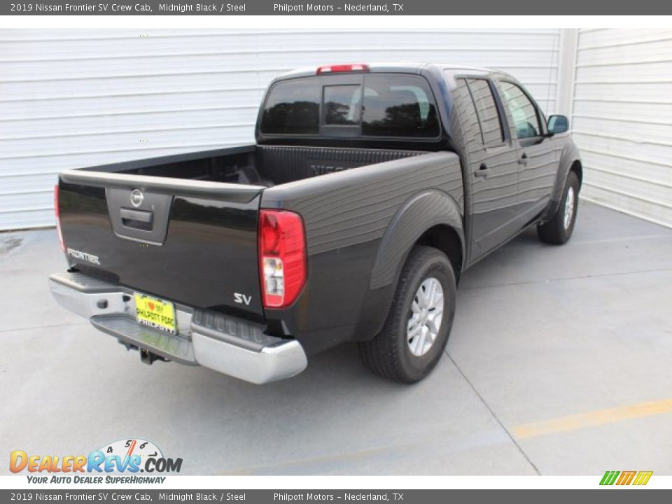 2019 Nissan Frontier SV Crew Cab Midnight Black / Steel Photo #9