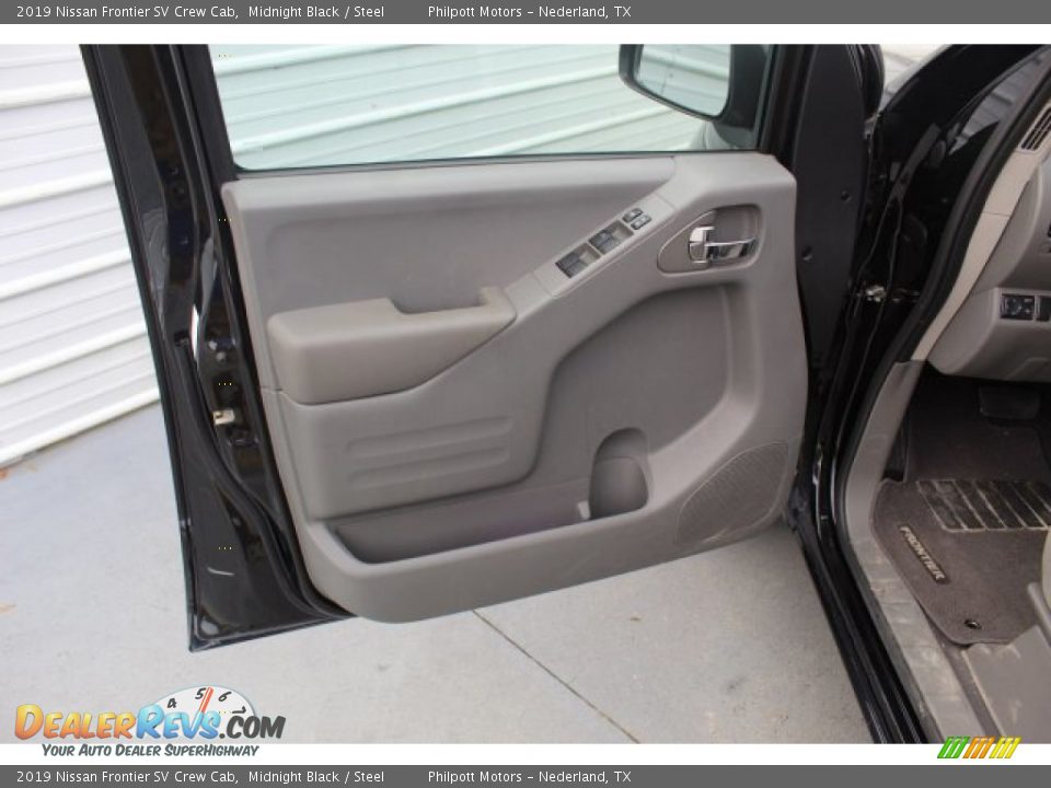 2019 Nissan Frontier SV Crew Cab Midnight Black / Steel Photo #10