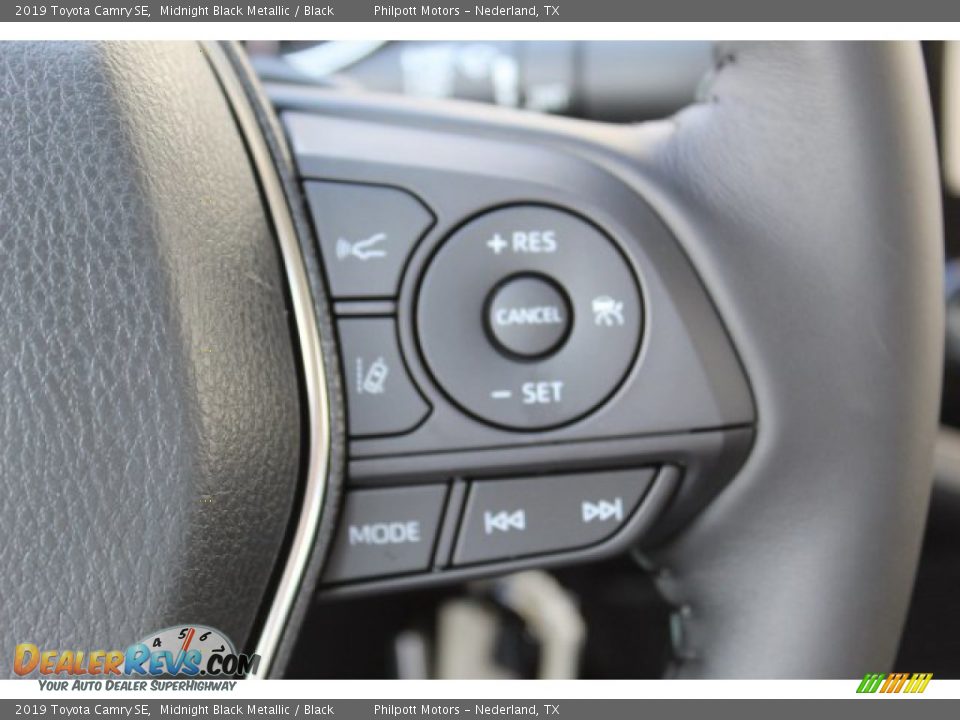 2019 Toyota Camry SE Midnight Black Metallic / Black Photo #13