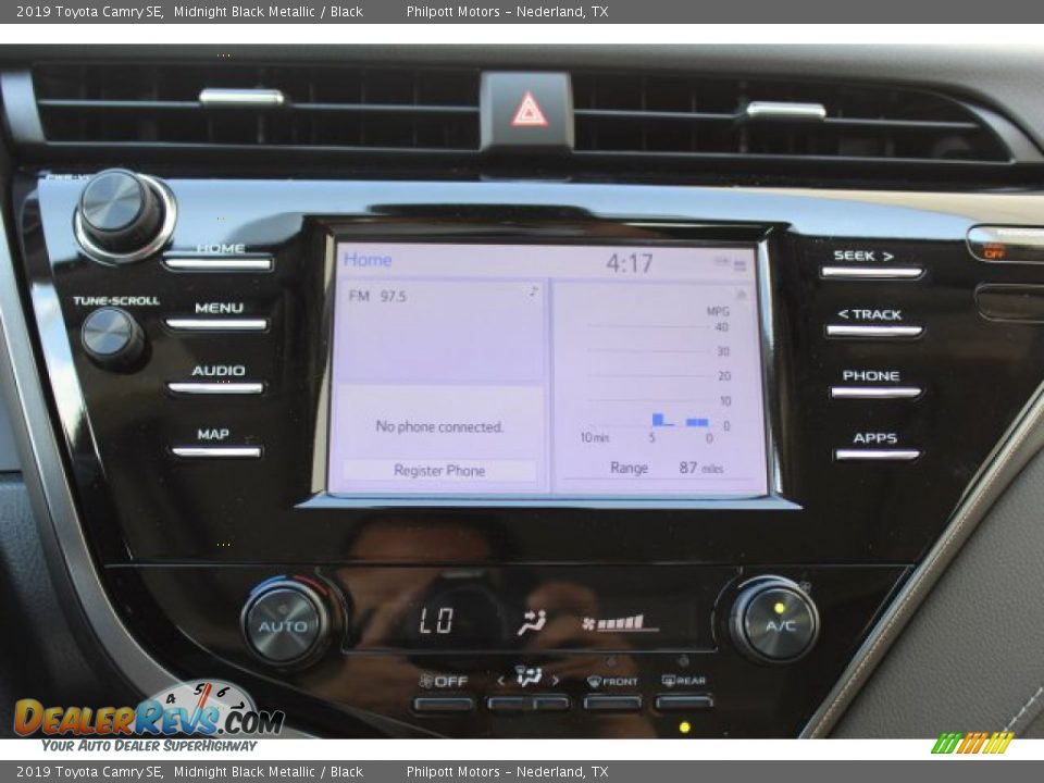 2019 Toyota Camry SE Midnight Black Metallic / Black Photo #17