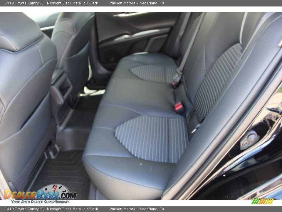 2019 Toyota Camry SE Midnight Black Metallic / Black Photo #20