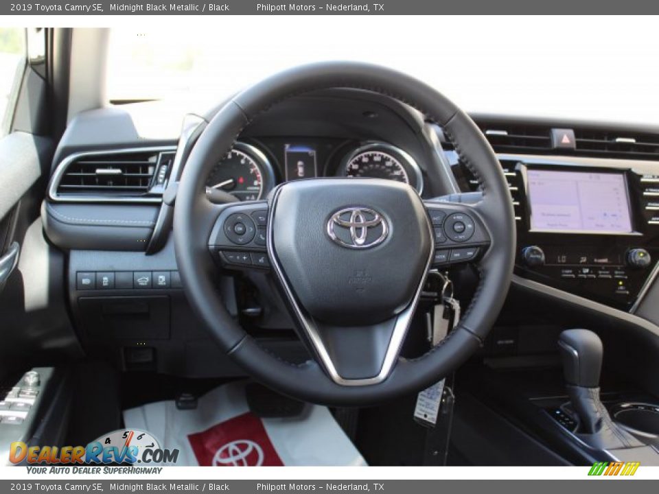 2019 Toyota Camry SE Midnight Black Metallic / Black Photo #22