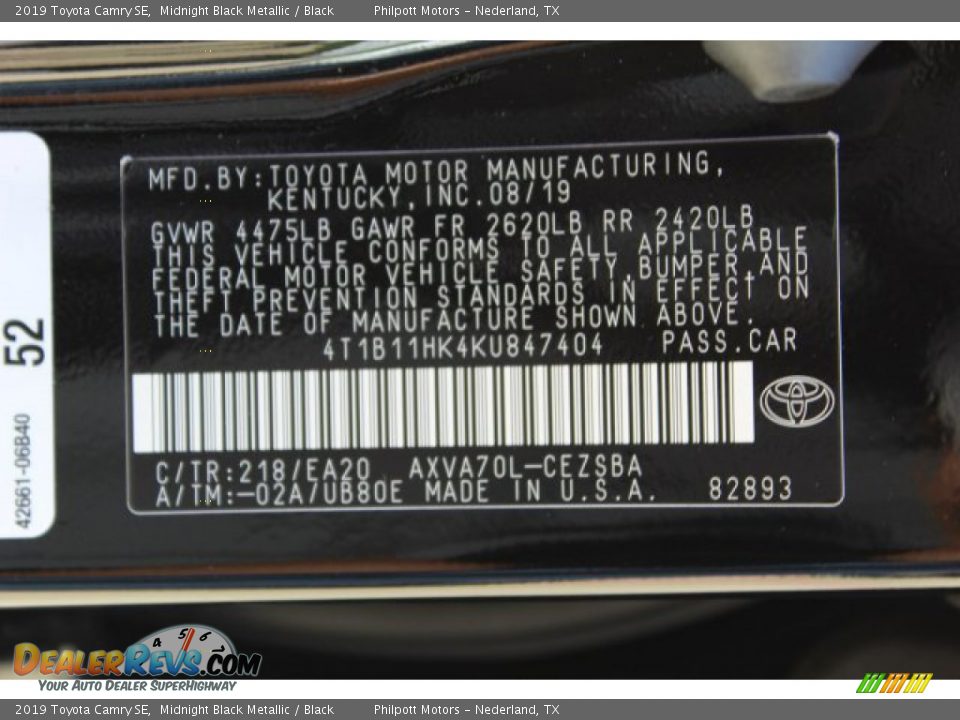 2019 Toyota Camry SE Midnight Black Metallic / Black Photo #25