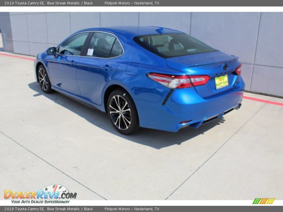 2019 Toyota Camry SE Blue Streak Metallic / Black Photo #6