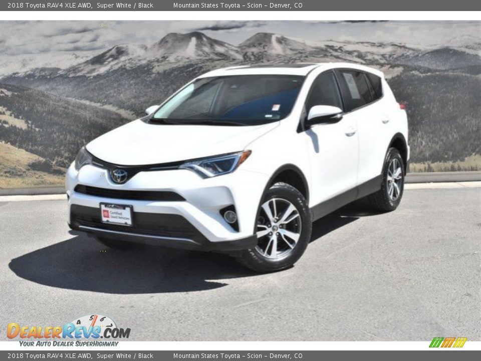 2018 Toyota RAV4 XLE AWD Super White / Black Photo #5