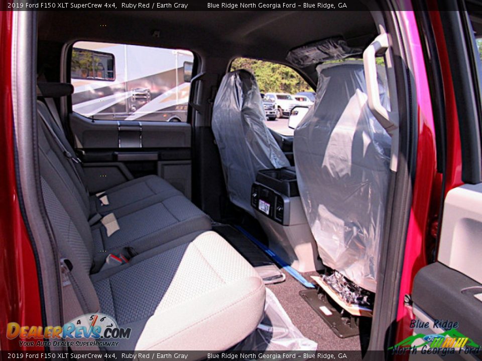 2019 Ford F150 XLT SuperCrew 4x4 Ruby Red / Earth Gray Photo #29