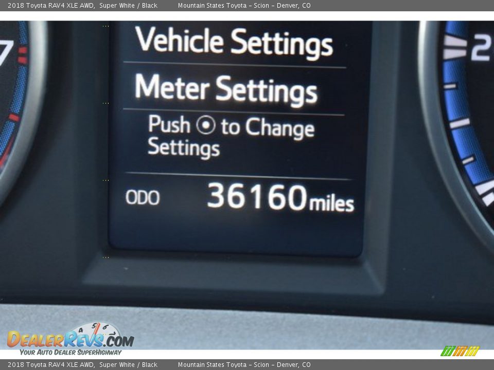 2018 Toyota RAV4 XLE AWD Super White / Black Photo #30