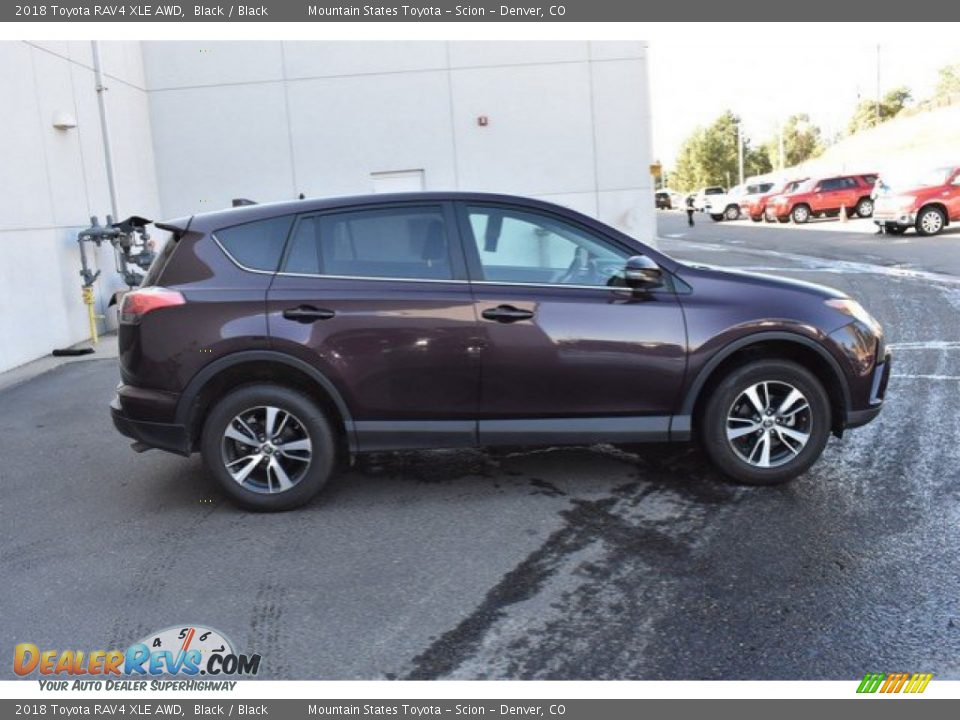 2018 Toyota RAV4 XLE AWD Black / Black Photo #7
