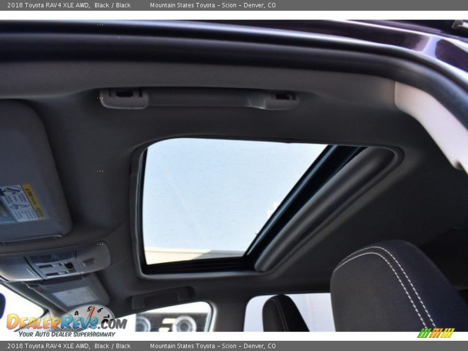 2018 Toyota RAV4 XLE AWD Black / Black Photo #10