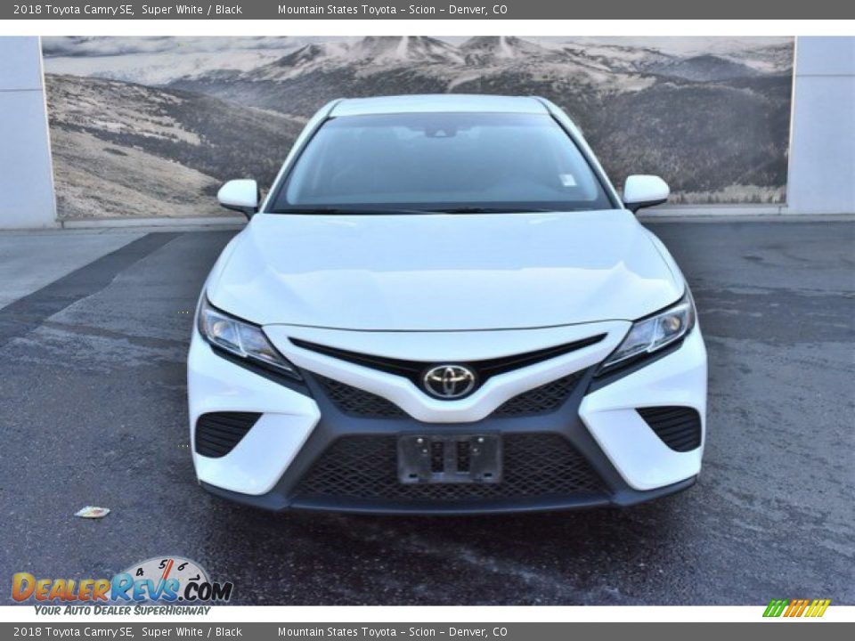 2018 Toyota Camry SE Super White / Black Photo #8