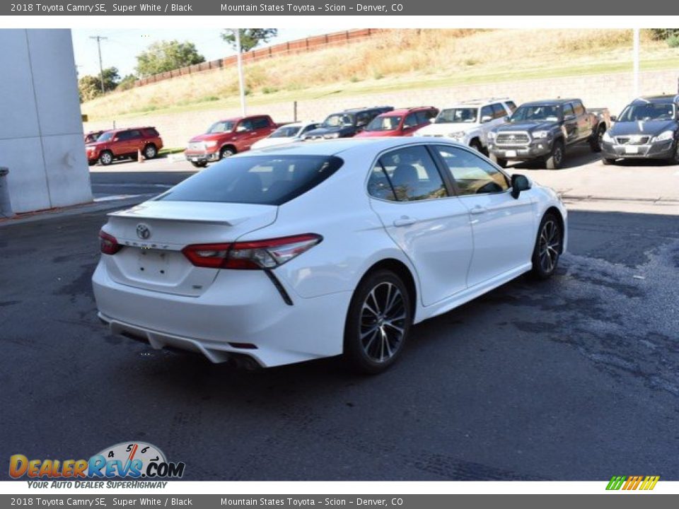 2018 Toyota Camry SE Super White / Black Photo #6