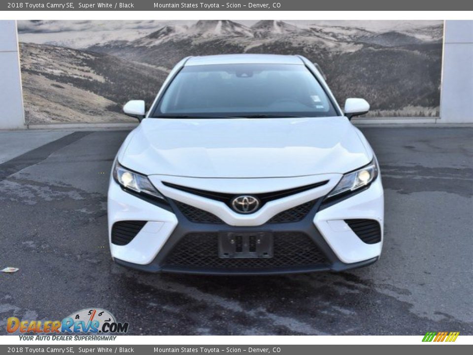 2018 Toyota Camry SE Super White / Black Photo #8