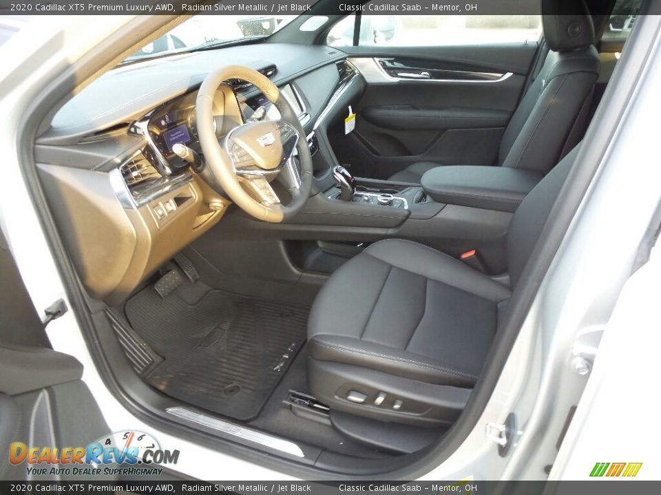 2020 Cadillac XT5 Premium Luxury AWD Radiant Silver Metallic / Jet Black Photo #3