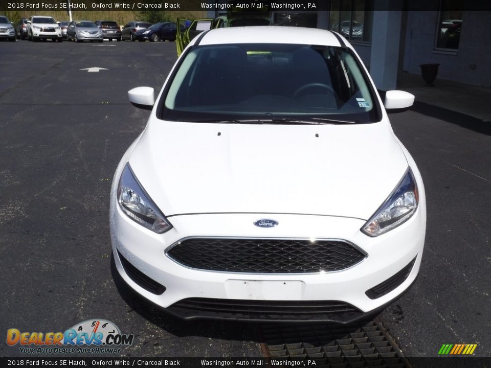 2018 Ford Focus SE Hatch Oxford White / Charcoal Black Photo #4
