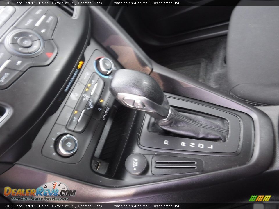 2018 Ford Focus SE Hatch Oxford White / Charcoal Black Photo #19
