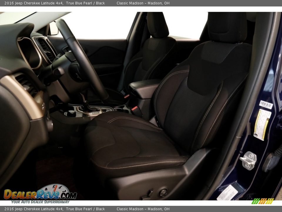 2016 Jeep Cherokee Latitude 4x4 True Blue Pearl / Black Photo #5