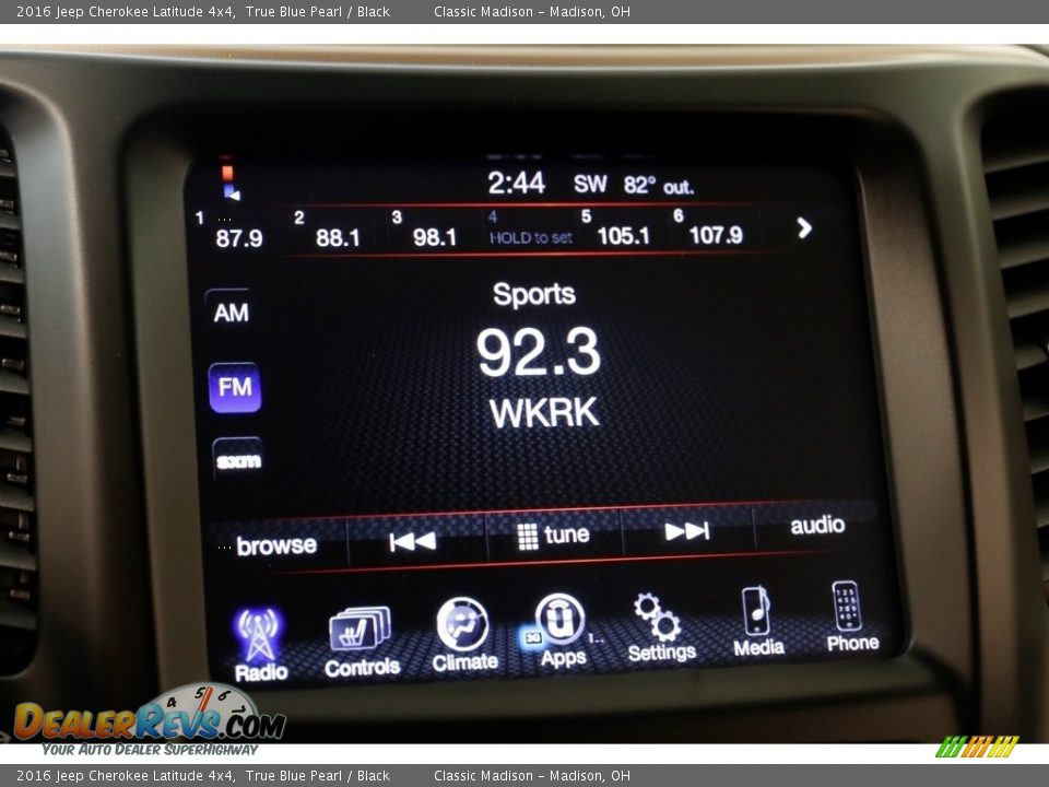 2016 Jeep Cherokee Latitude 4x4 True Blue Pearl / Black Photo #10