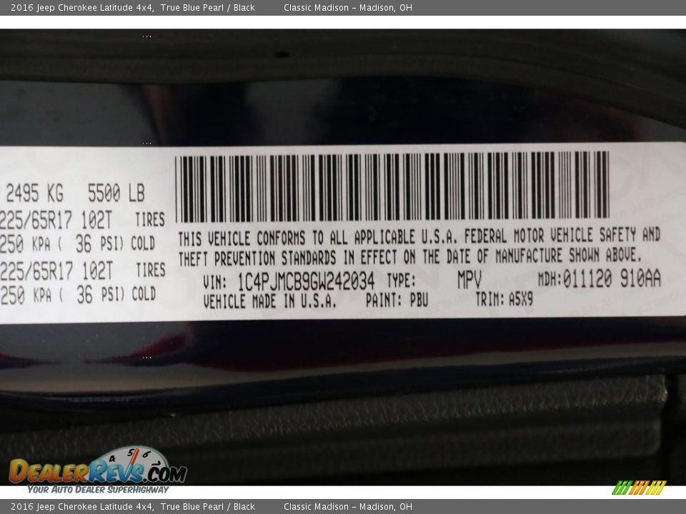 2016 Jeep Cherokee Latitude 4x4 True Blue Pearl / Black Photo #24