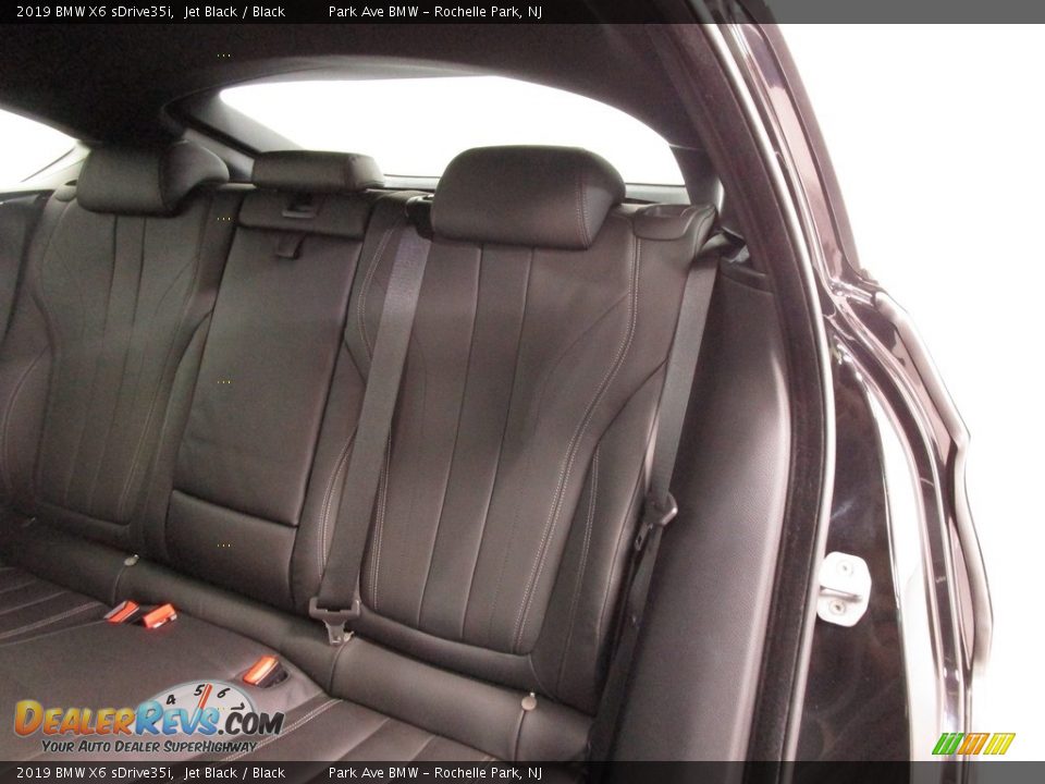 2019 BMW X6 sDrive35i Jet Black / Black Photo #11