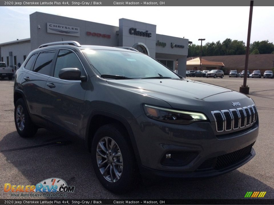 2020 Jeep Cherokee Latitude Plus 4x4 Sting-Gray / Black Photo #1