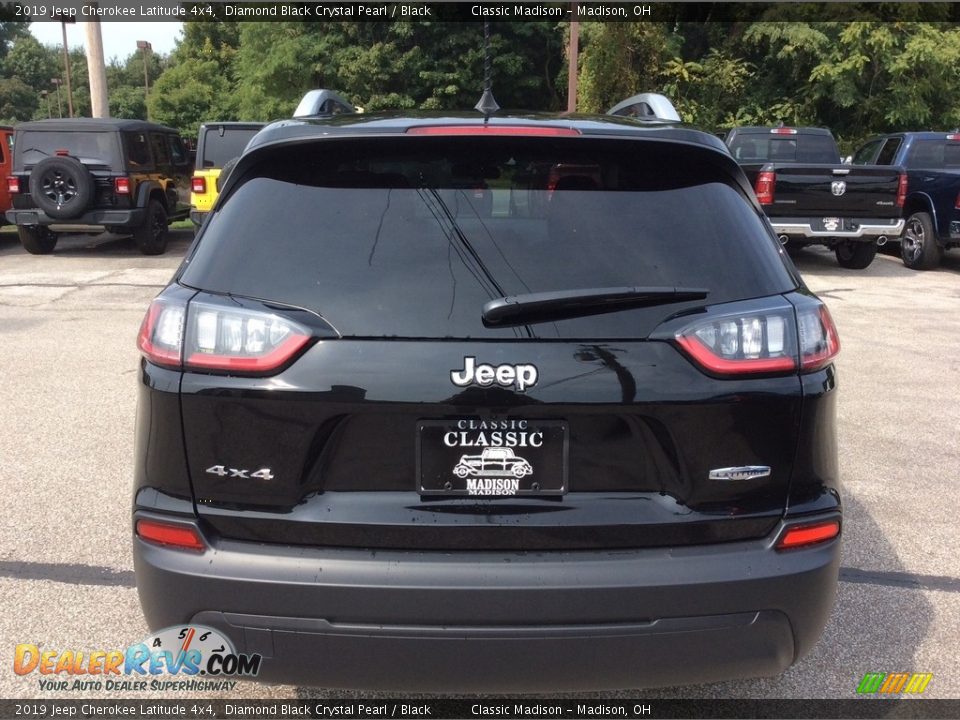 2019 Jeep Cherokee Latitude 4x4 Diamond Black Crystal Pearl / Black Photo #8