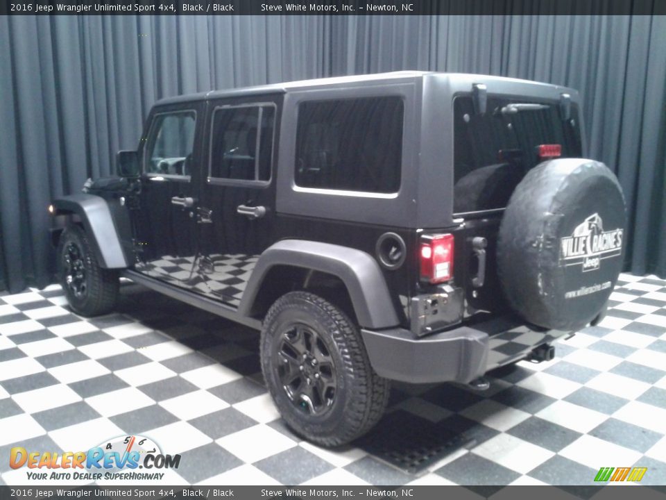 2016 Jeep Wrangler Unlimited Sport 4x4 Black / Black Photo #8