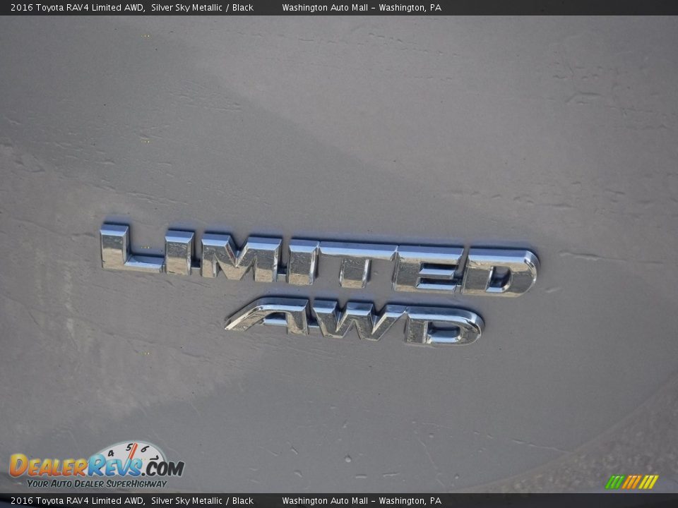 2016 Toyota RAV4 Limited AWD Silver Sky Metallic / Black Photo #11