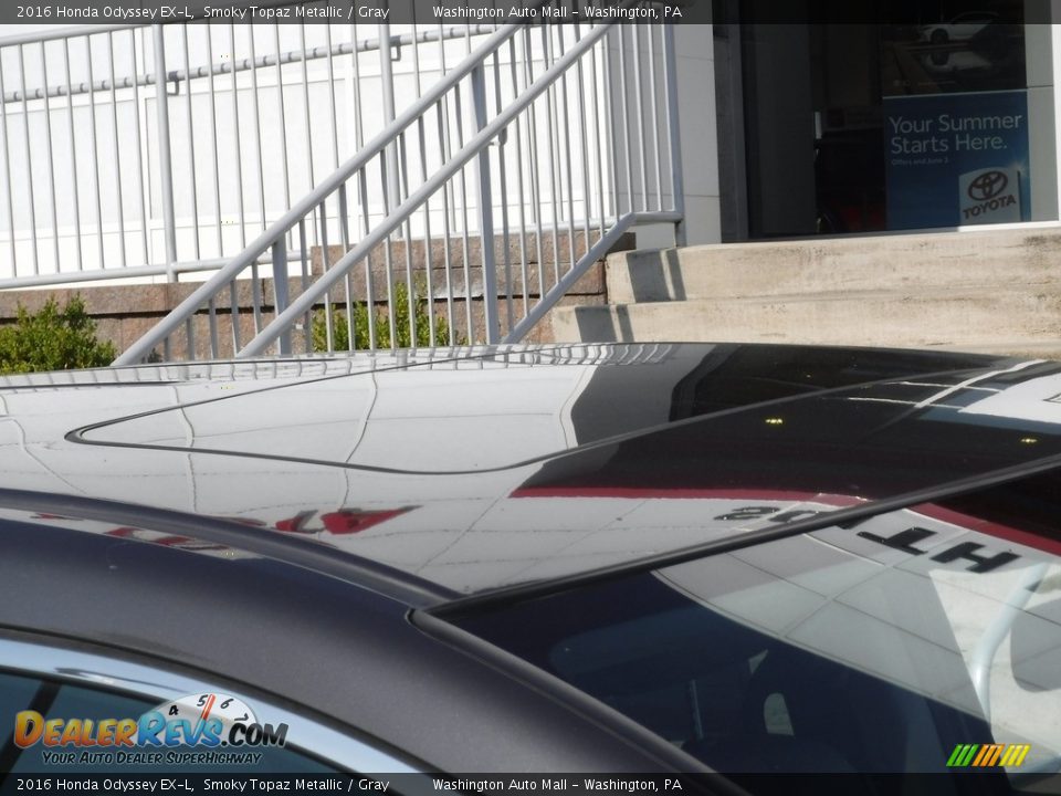 2016 Honda Odyssey EX-L Smoky Topaz Metallic / Gray Photo #4