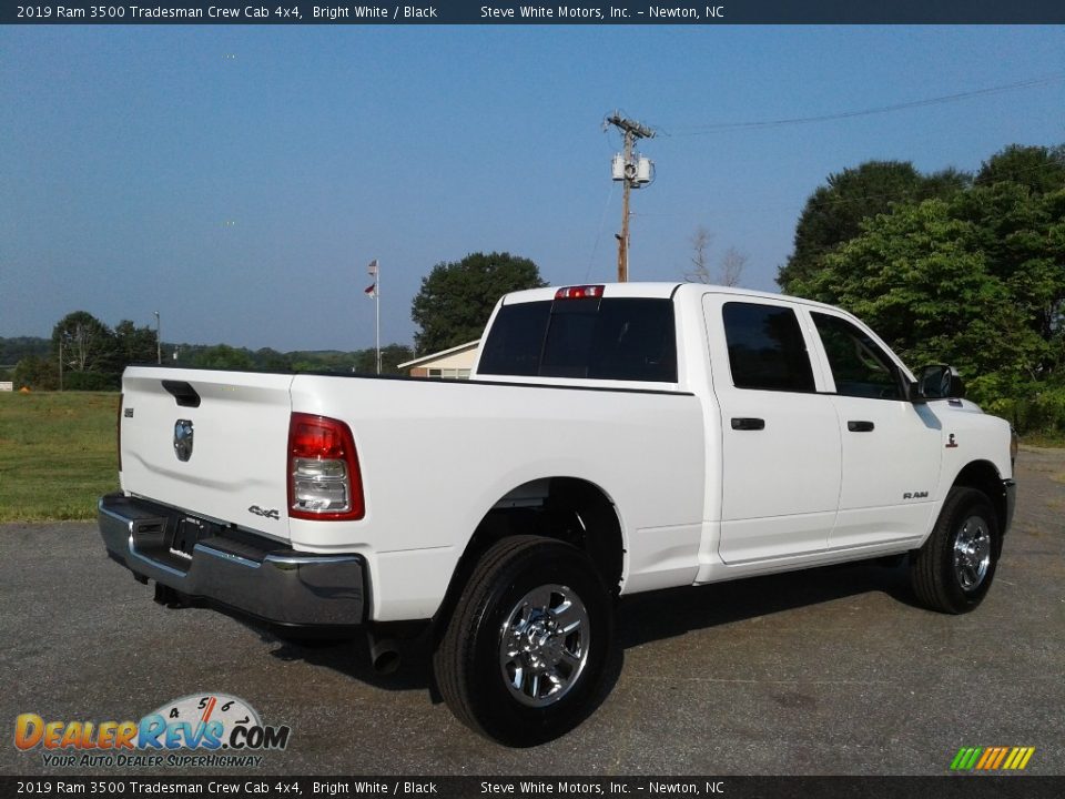 2019 Ram 3500 Tradesman Crew Cab 4x4 Bright White / Black Photo #6
