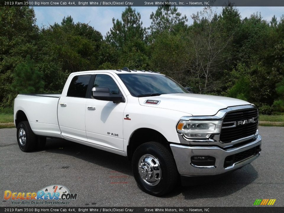 2019 Ram 3500 Big Horn Crew Cab 4x4 Bright White / Black/Diesel Gray Photo #4