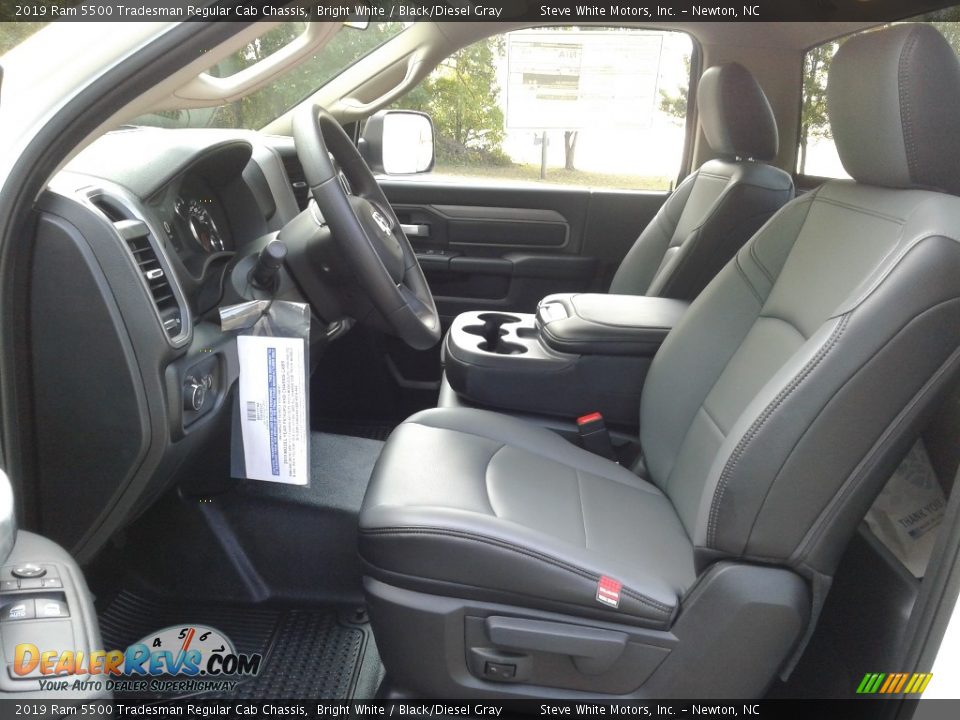 Front Seat of 2019 Ram 5500 Tradesman Regular Cab Chassis Photo #10