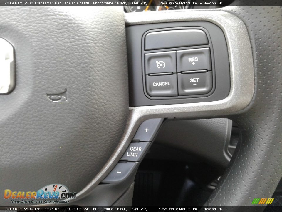 2019 Ram 5500 Tradesman Regular Cab Chassis Steering Wheel Photo #16