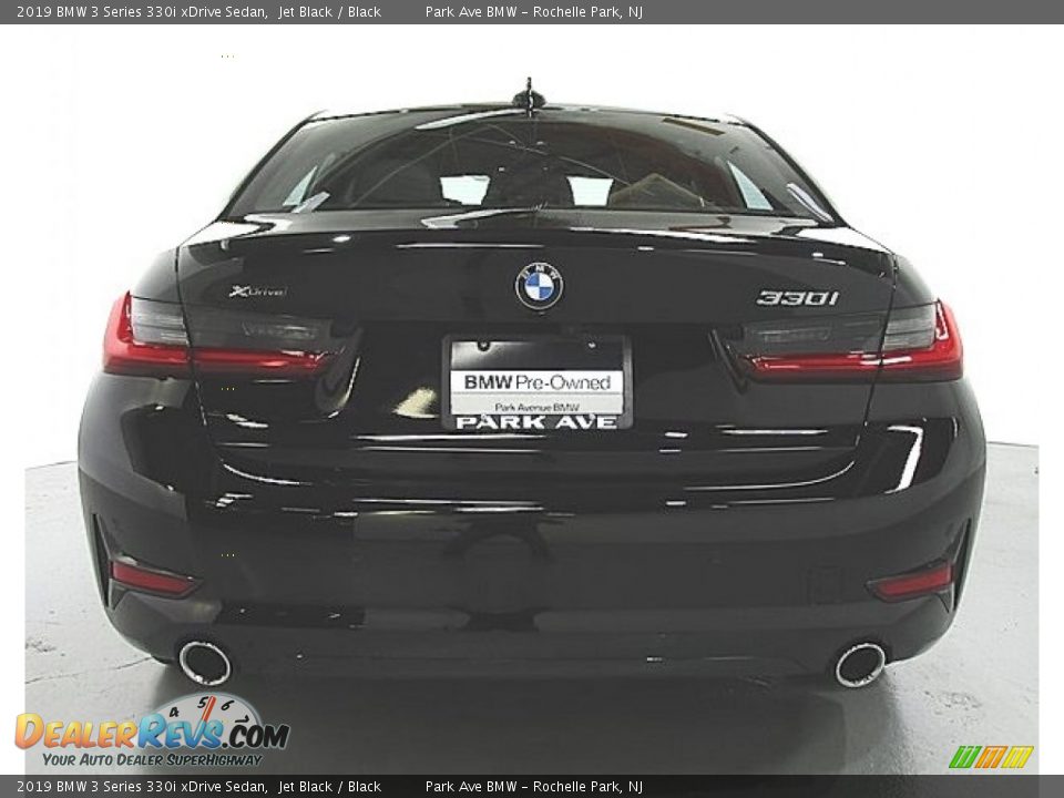 2019 BMW 3 Series 330i xDrive Sedan Jet Black / Black Photo #4